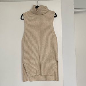 H&M Sleeveless Turtleneck Sweater Sz S
